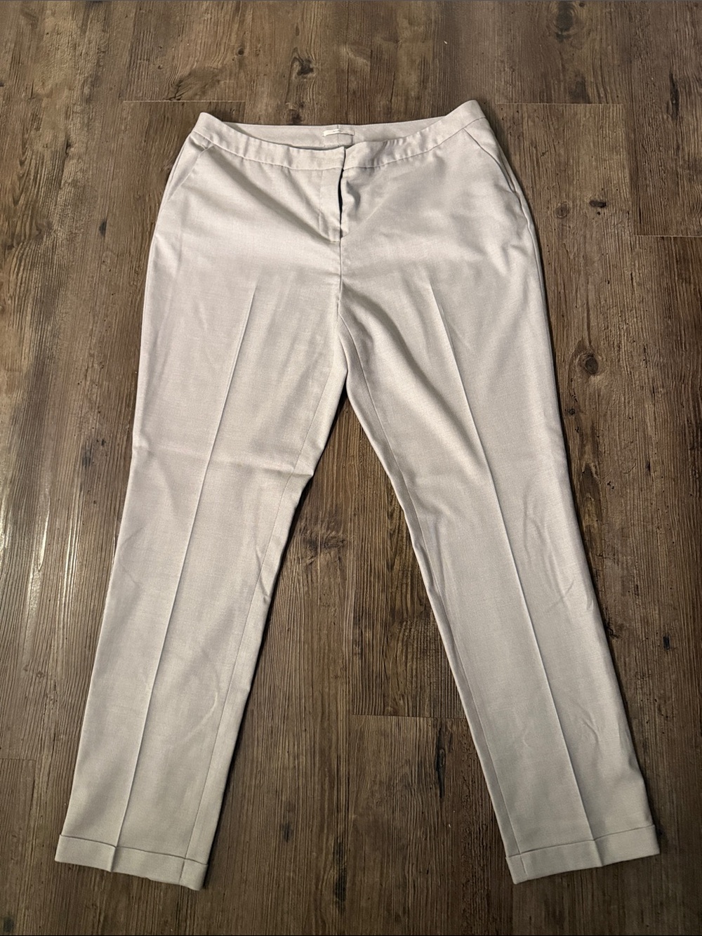 Halogen Cropped Ankle Pants in Light Gray